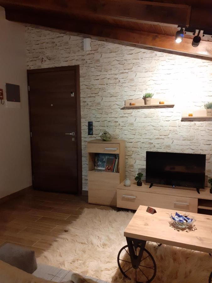 The View Attic Apartment Ioannina Exterior photo